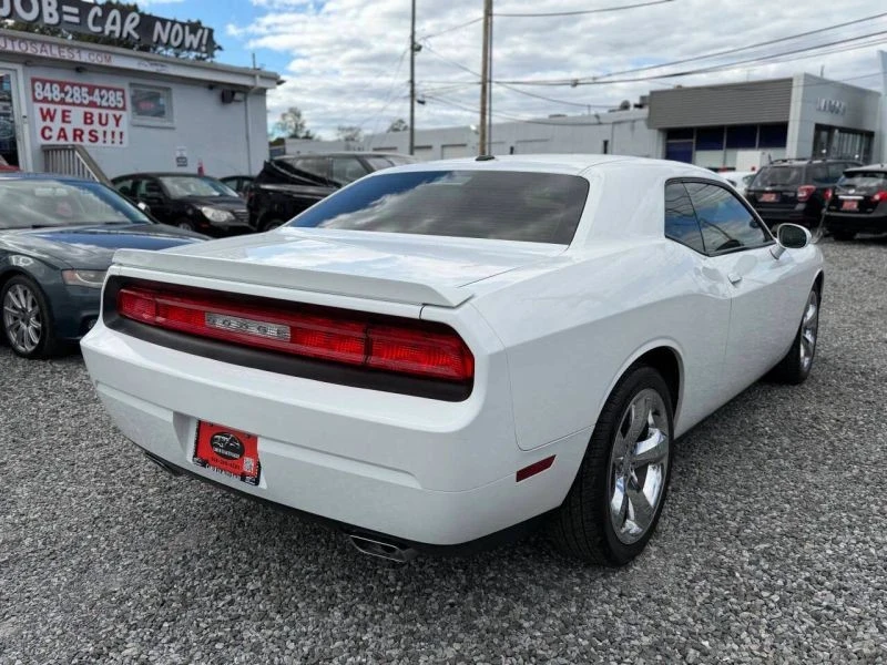 2012 Dodge Challenger 3rd Gen - Image 8 of 12