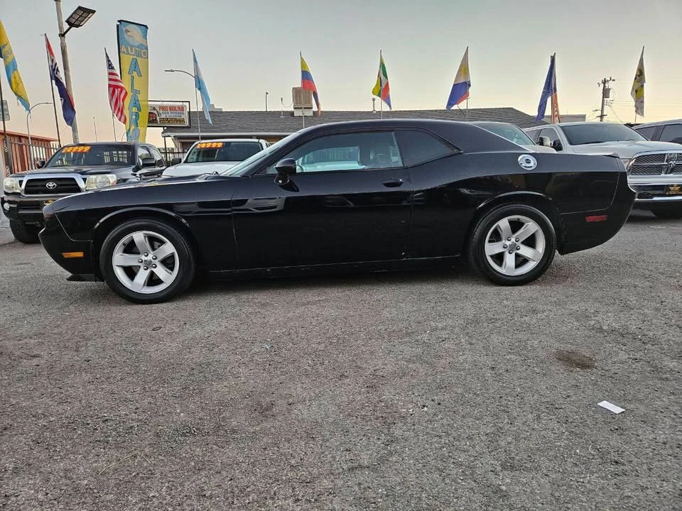 2012 Dodge Challenger 3rd Gen - Image 7 of 20