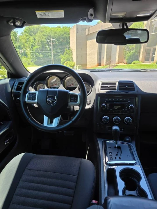 2012 Dodge Challenger 3rd Gen - Image 18 of 24