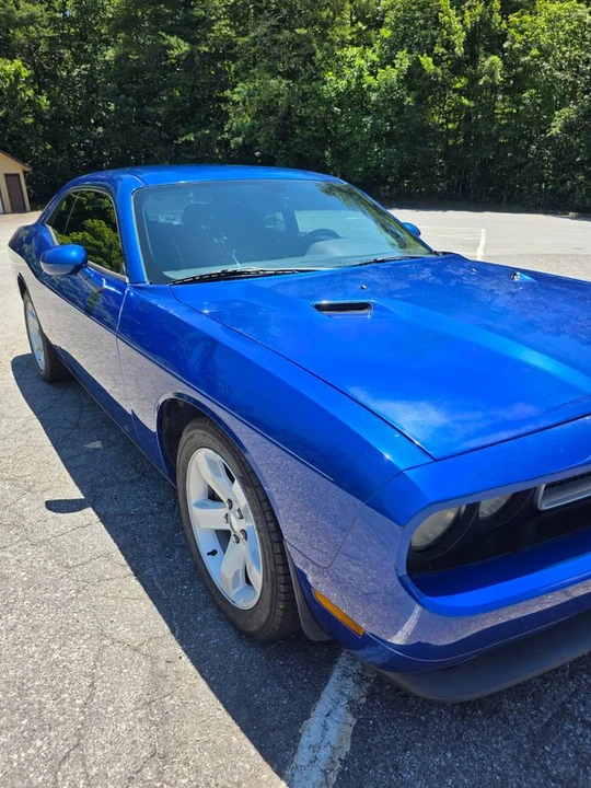 2012 Dodge Challenger 3rd Gen - Image 11 of 24