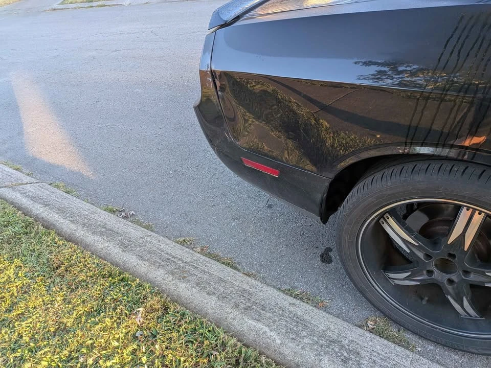 2012 Dodge Challenger 3rd Gen - Image 10 of 11