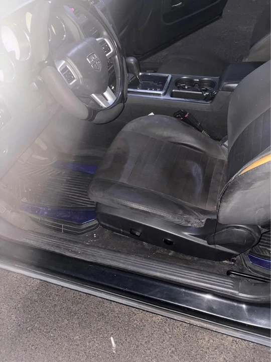 2012 Dodge Challenger 3rd Gen - Image 13 of 15