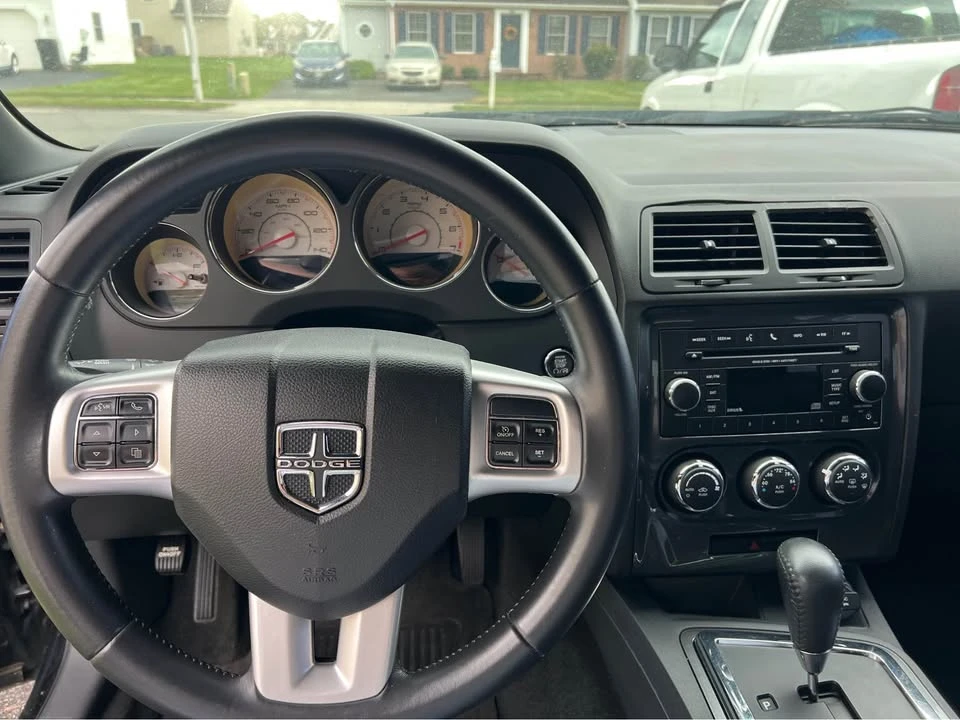2012 Dodge Challenger 3rd Gen - Image 4 of 7