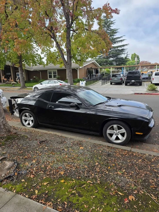 2012 Dodge Challenger 3rd Gen - Image 5 of 12