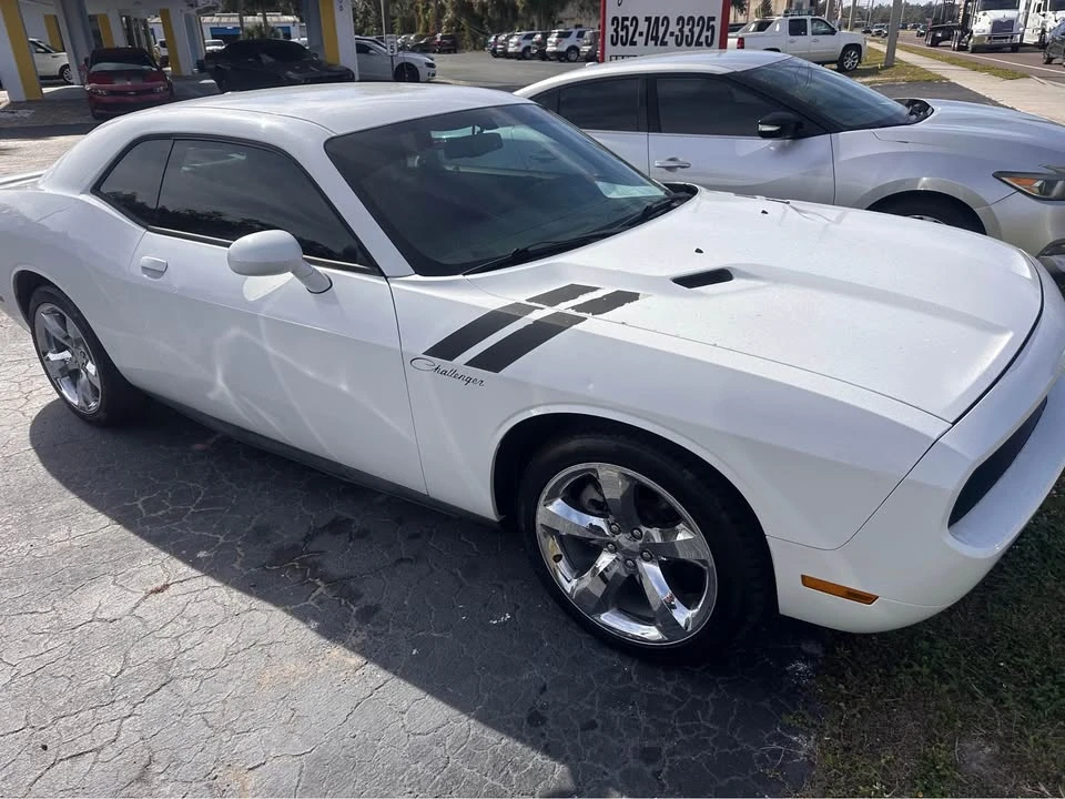 2012 Dodge Challenger 3rd Gen - Image 2 of 5
