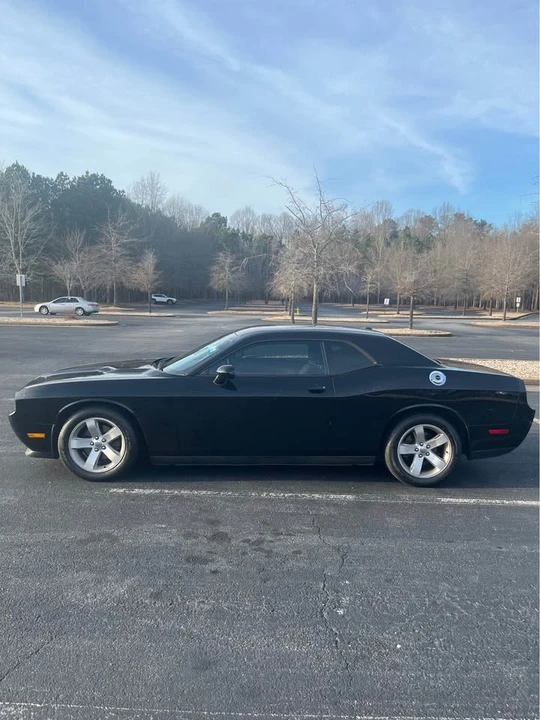2012 Dodge Challenger 3rd Gen - Image 5 of 16