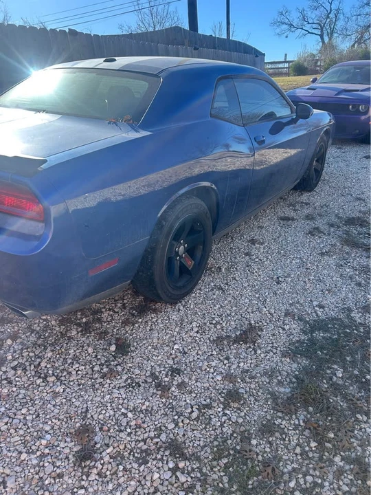 2012 Dodge Challenger 3rd Gen - Image 6 of 7