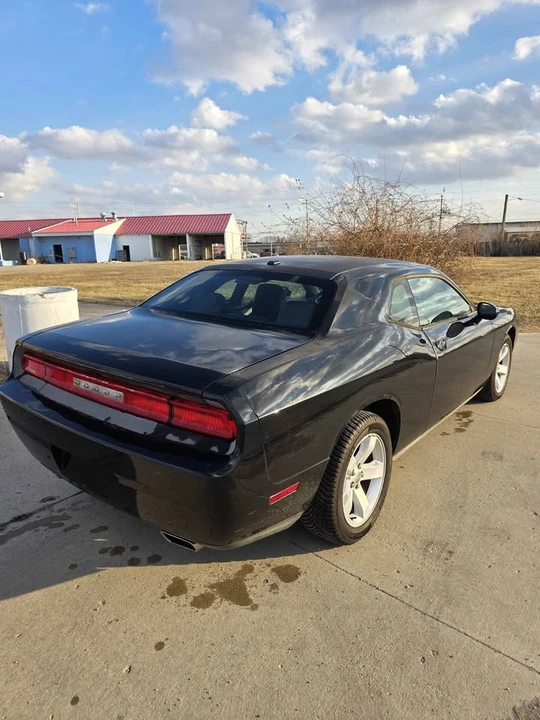 2012 Dodge Challenger 3rd Gen - Image 18 of 20