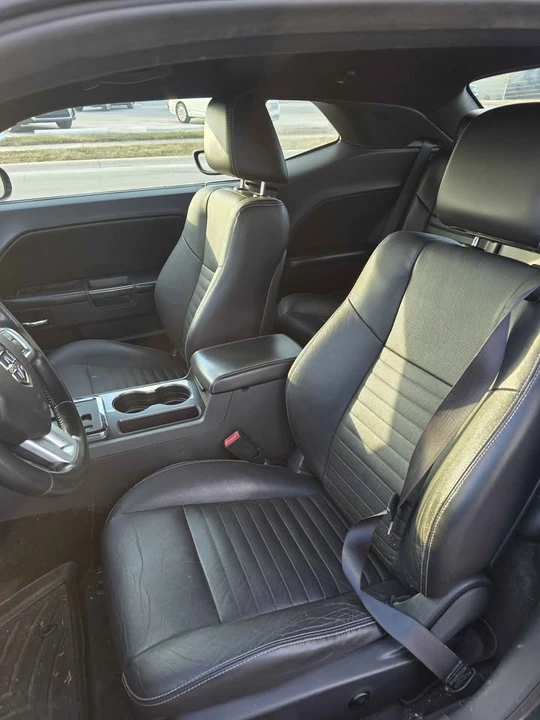 2012 Dodge Challenger 3rd Gen - Image 7 of 20