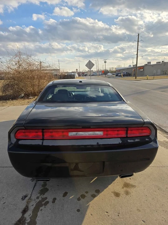 2012 Dodge Challenger 3rd Gen - Image 19 of 20