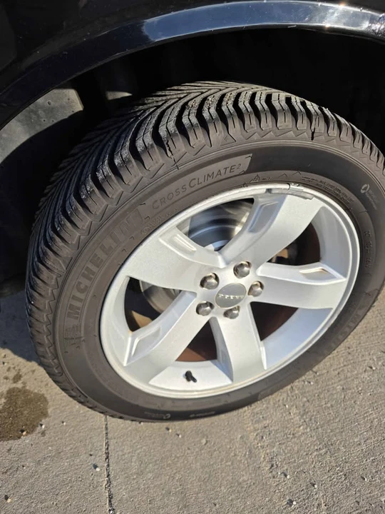 2012 Dodge Challenger 3rd Gen - Image 13 of 20