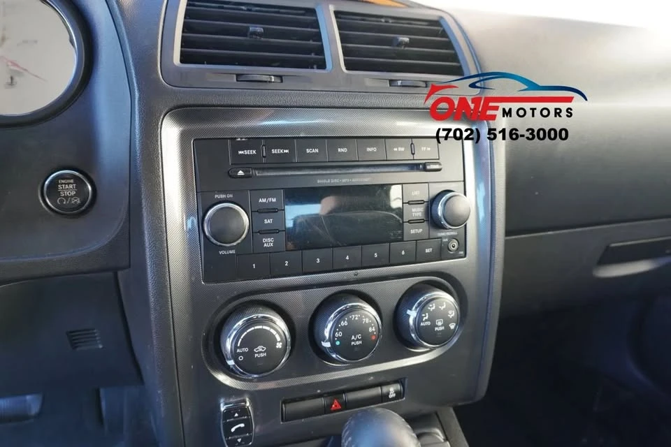 2012 Dodge Challenger 3rd Gen - Image 11 of 15