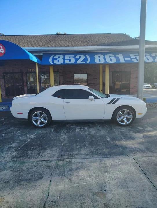2012 Dodge Challenger - Image 4 of 10