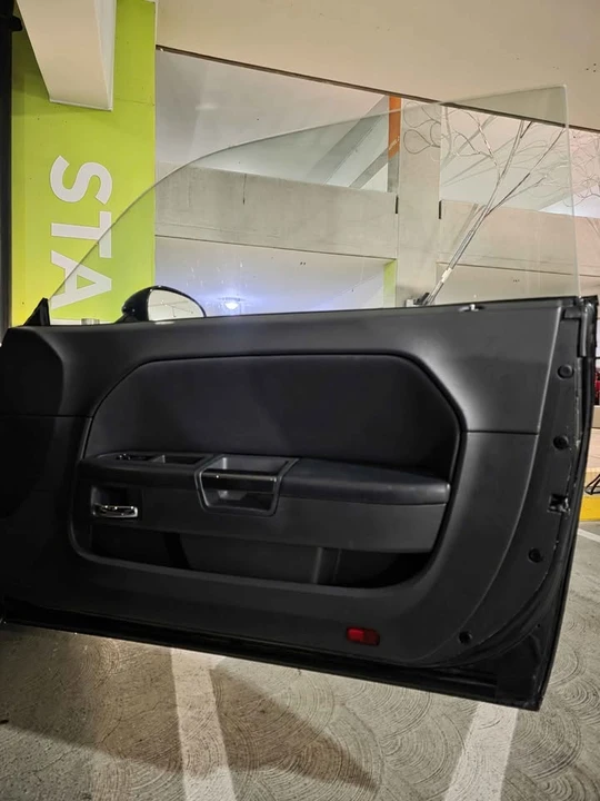 2012 Dodge Challenger 3rd Gen - Image 17 of 20
