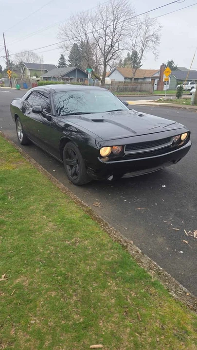 2012 Dodge Challenger 3rd Gen - Image 2 of 6