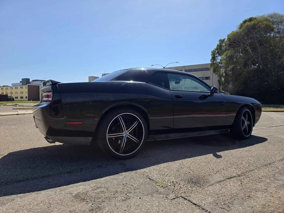 2012 Dodge Challenger 3rd Gen - Image 4 of 20