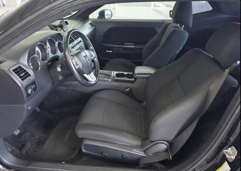 2012 Dodge Challenger 3rd Gen - Image 15 of 20