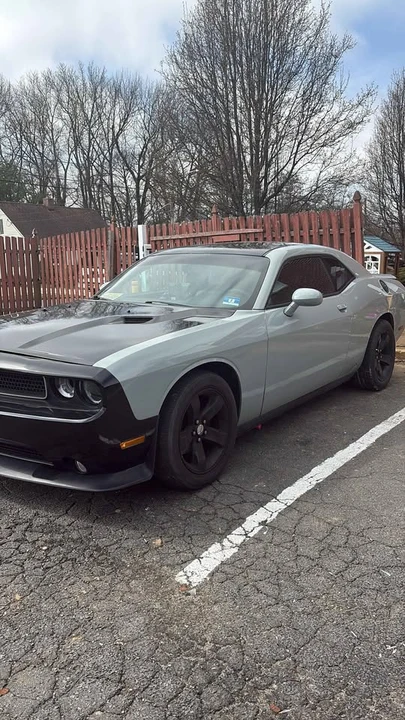 2012 Dodge Challenger 3rd Gen - Image 2 of 16