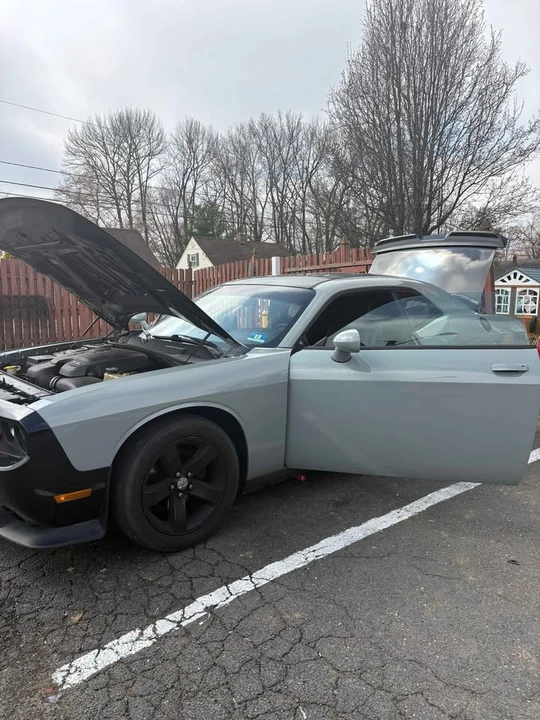 2012 Dodge Challenger 3rd Gen - Image 8 of 16