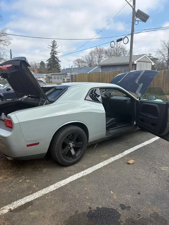2012 Dodge Challenger 3rd Gen - Image 10 of 16
