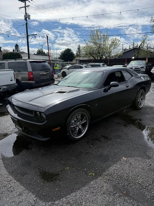 2012 Dodge Challenger 3rd Gen - Image 3 of 12
