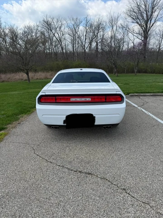 2012 Dodge Challenger - Image 4 of 11