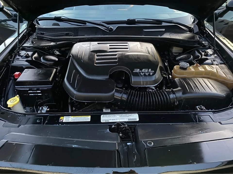 2012 Dodge Challenger 3rd Gen - Image 4 of 8