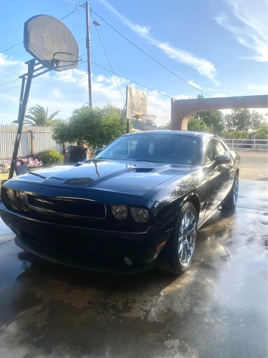 2012 Dodge Challenger 3rd Gen - Image 5 of 8