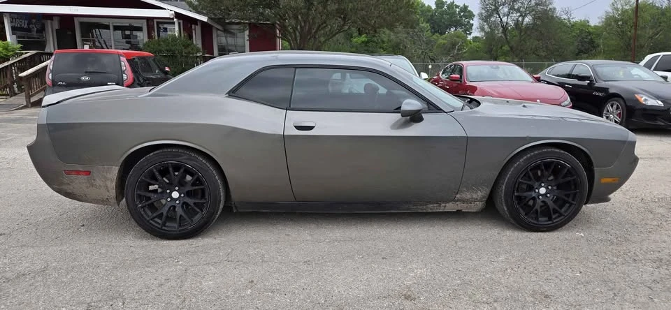 2012 Dodge Challenger 3rd Gen - Image 6 of 20