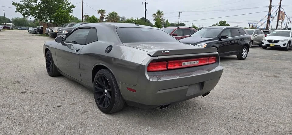2012 Dodge Challenger 3rd Gen - Image 3 of 20