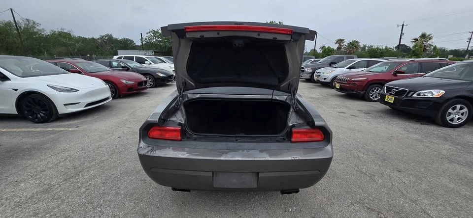2012 Dodge Challenger 3rd Gen - Image 14 of 20