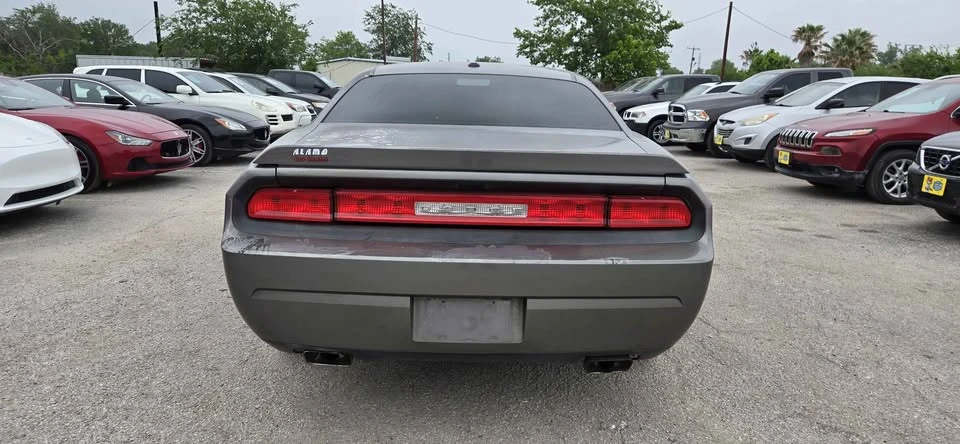 2012 Dodge Challenger 3rd Gen - Image 4 of 20