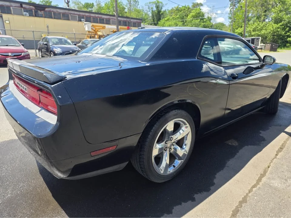 2012 Dodge Challenger 3rd Gen - Image 5 of 18