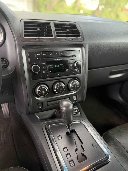 2012 Dodge Challenger 3rd Gen - Image 10 of 11