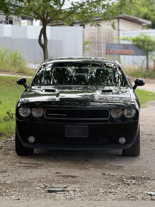 2012 Dodge Challenger 3rd Gen - Image 3 of 11
