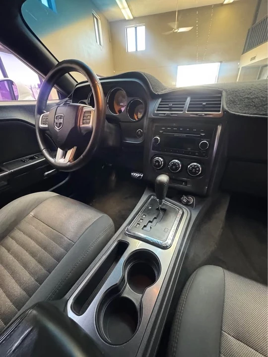 2012 Dodge Challenger 3rd Gen - Image 15 of 19