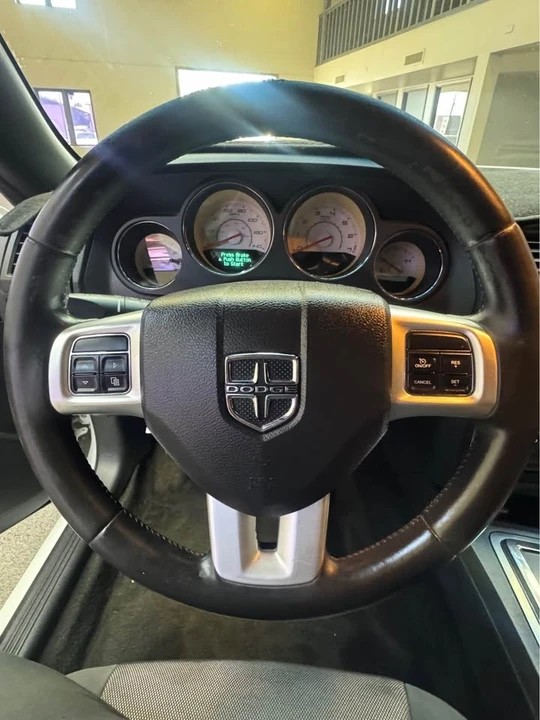 2012 Dodge Challenger 3rd Gen - Image 16 of 19
