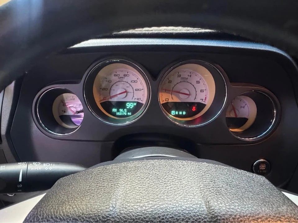 2012 Dodge Challenger 3rd Gen - Image 18 of 19