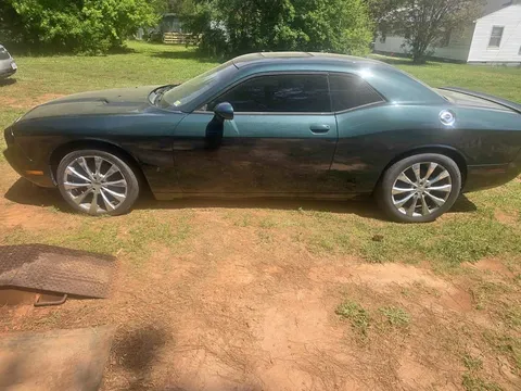 2012 Dodge Challenger SXT Coupe 2D