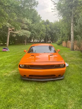 2012 Dodge Challenger SXT Coupe 2D