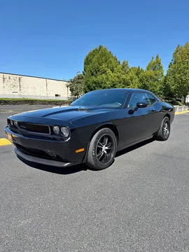 2012 Dodge Challenger SXT Coupe