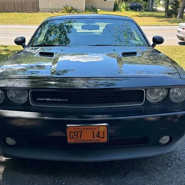 2012 Dodge Challenger SXT Coupe 2D