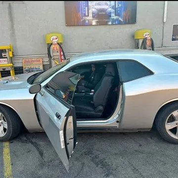 2012 Dodge Challenger SXT Coupe