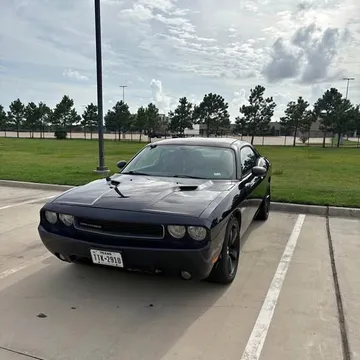 2012 Dodge Challenger SXT Coupe 2D