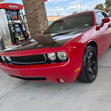 2012 Dodge Challenger SXT Coupe 2D