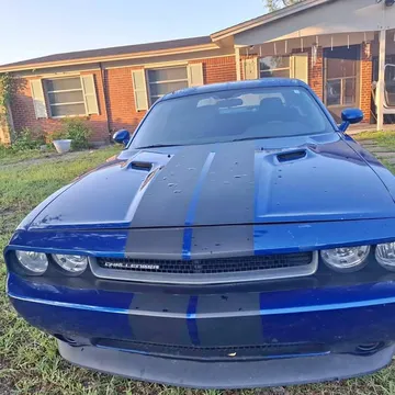2012 Dodge Challenger SXT Coupe 2D