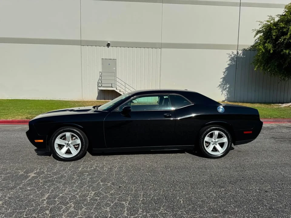 2012 Dodge Challenger 3rd Gen - Image 3 of 17