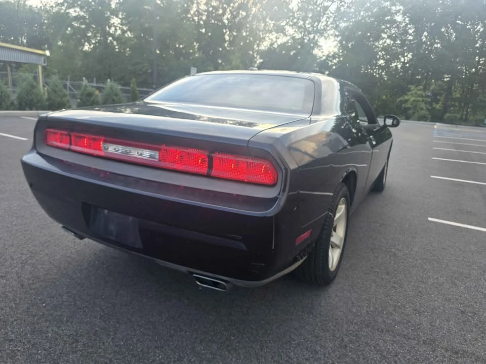 2012 Dodge Challenger 3rd Gen - Image 15 of 17