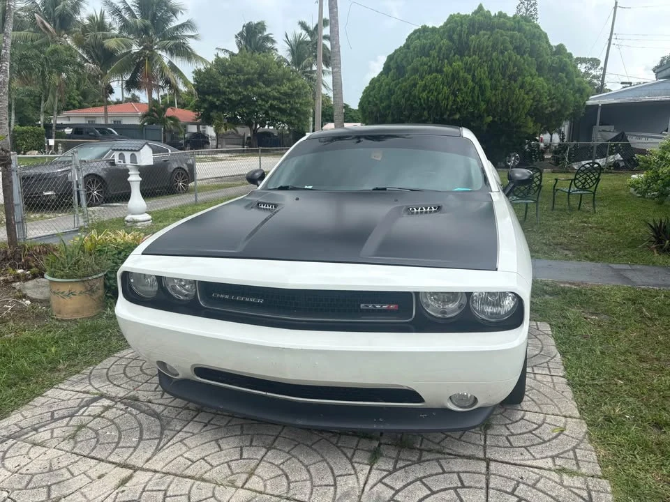 2012 Dodge Challenger 3rd Gen - Image 4 of 9