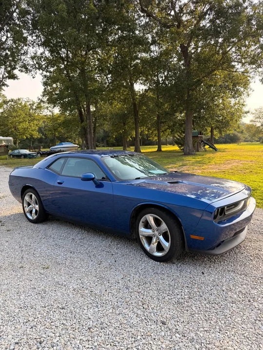 2012 Dodge Challenger 3rd Gen - Image 2 of 5